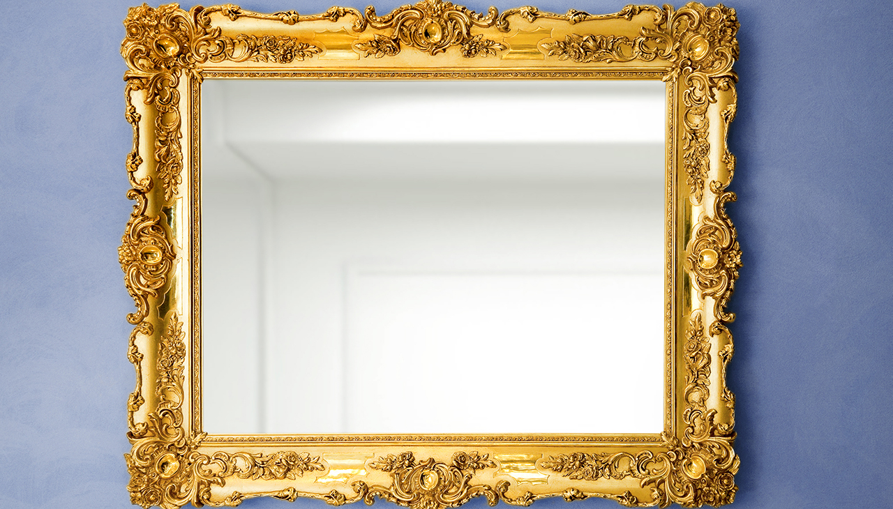 picture of a mirror